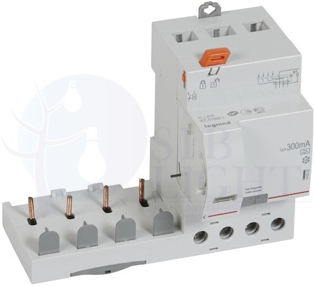 Выключатель дифференциального тока 4P 40А 300мА DX3 (тип А) Legrand 410528