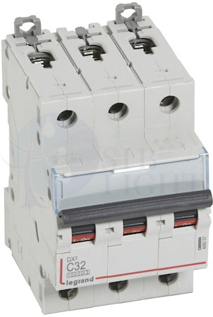 Автомат 3P 32А DX3 (16 кА, C) Legrand 409257