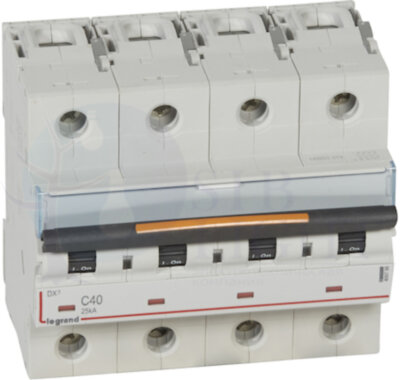 Автомат 4P 40А DX3 (25 кА, C) Legrand 409798