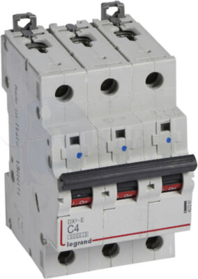 Автомат 3P 4А DX3-E (6 кА, C) Legrand 407287