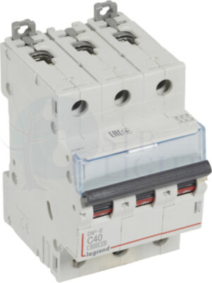 Автомат 3P 40А DX3-E (6 кА, C) Legrand 407295