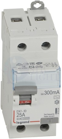 Выключатель дифференциального тока 2P 25А 300мА DX3 (тип AC) Legrand 411524